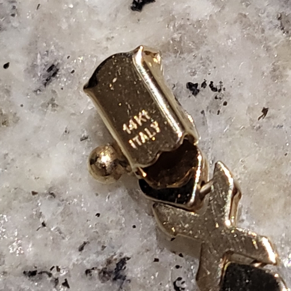 14k Vintage Solid Gold Bracelet - Picture 3 of 5